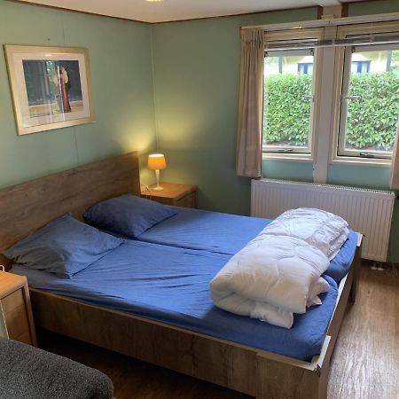 Willa Sfeervolle Chalet Met Terras, H14 De Veldkamp, Epe, Voor 4 Personen Zewnętrze zdjęcie