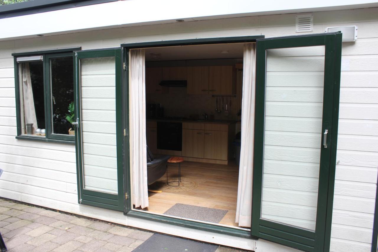 Willa Sfeervolle Chalet Met Terras, H14 De Veldkamp, Epe, Voor 4 Personen Zewnętrze zdjęcie