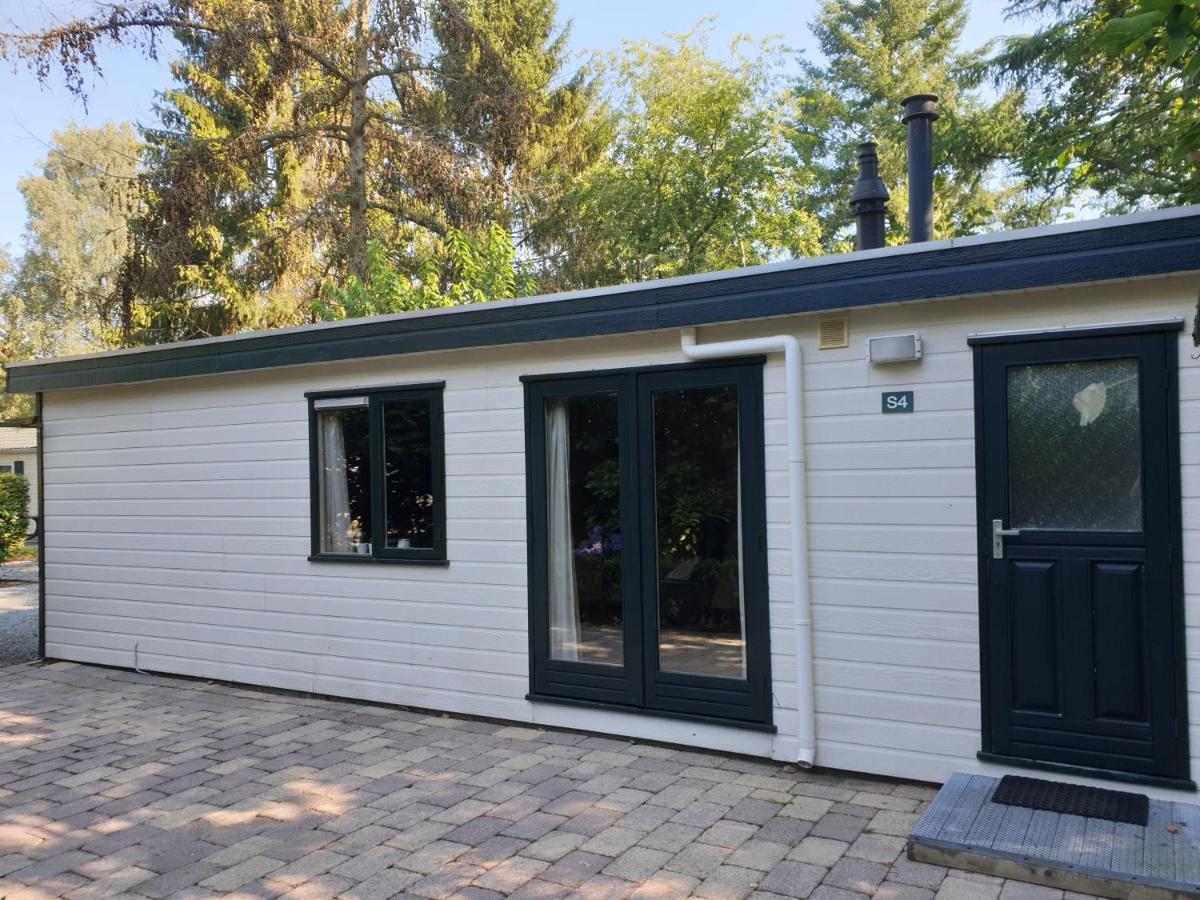 Willa Sfeervolle Chalet Met Terras, H14 De Veldkamp, Epe, Voor 4 Personen Zewnętrze zdjęcie